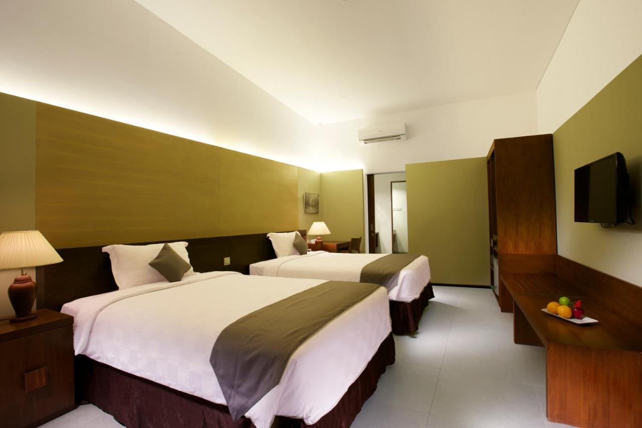 Hotel Neo+ Green Savana Sentul City Bogor Exteriör bild