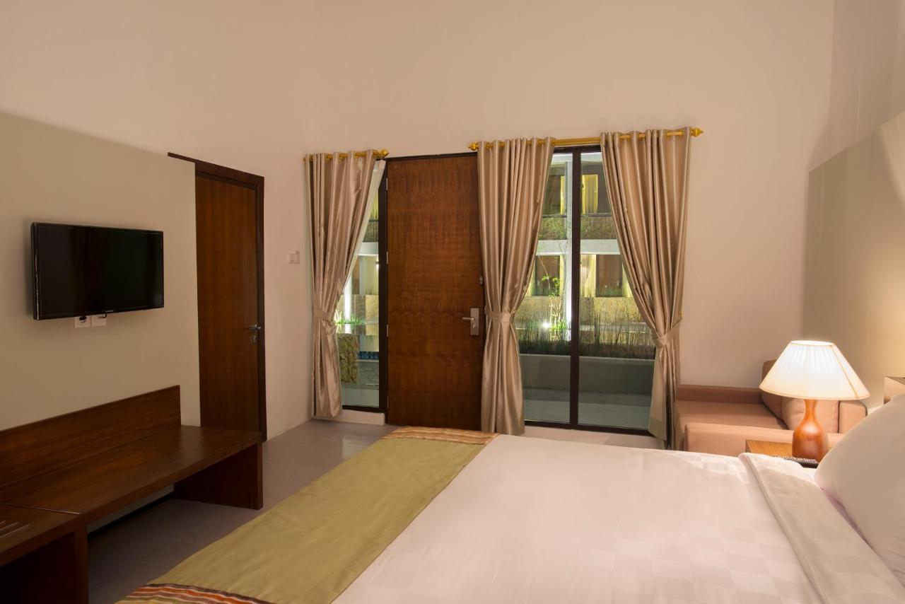 Hotel Neo+ Green Savana Sentul City Bogor Exteriör bild